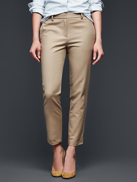 View large product image 1 of 1. Slim cropped pants