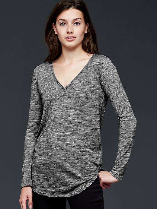 Image number 7 showing, Spacedye shirttail V-neck top