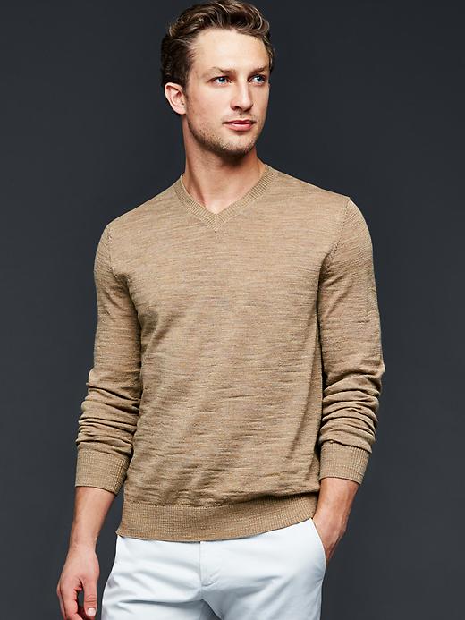 View large product image 1 of 1. Merino slub V-neck sweater (slim fit)