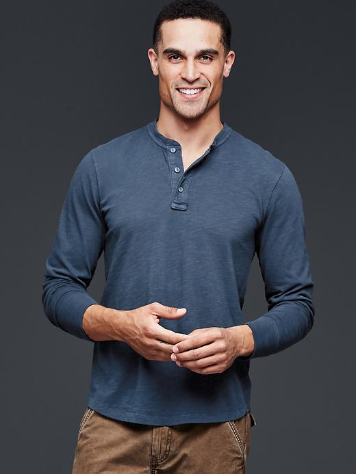 Image number 1 showing, Lived-in solid henley