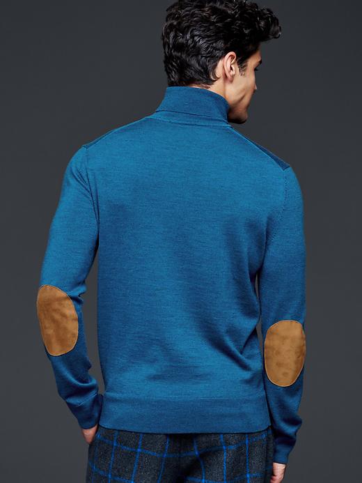 Image number 4 showing, Gap + GQ David Hart turtleneck sweater