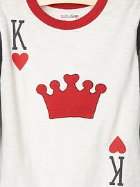 View large product image 3 of 3. King of hearts tee