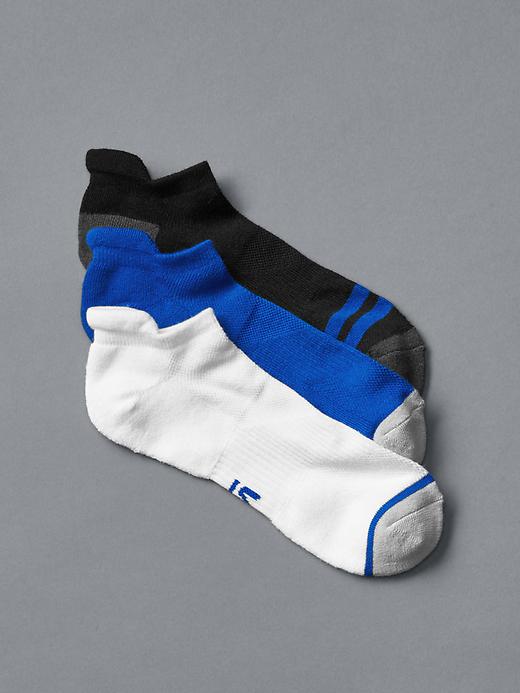 View large product image 1 of 1. Fit 3-pack ankle socks
