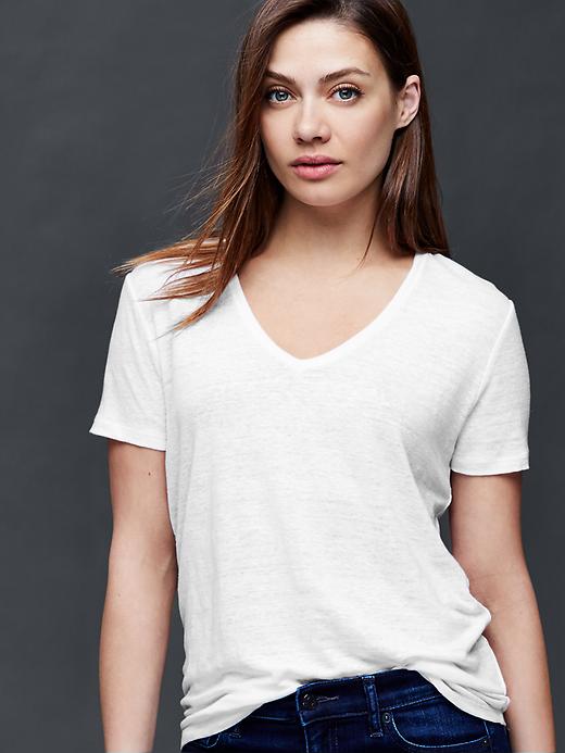 View large product image 1 of 1. Linen V-neck tee