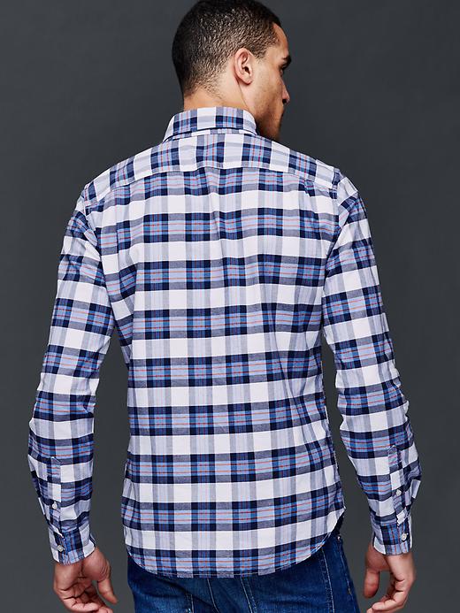 Image number 2 showing, Oxford plaid slim fit shirt