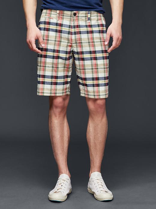 Image number 9 showing, Plaid everyday shorts