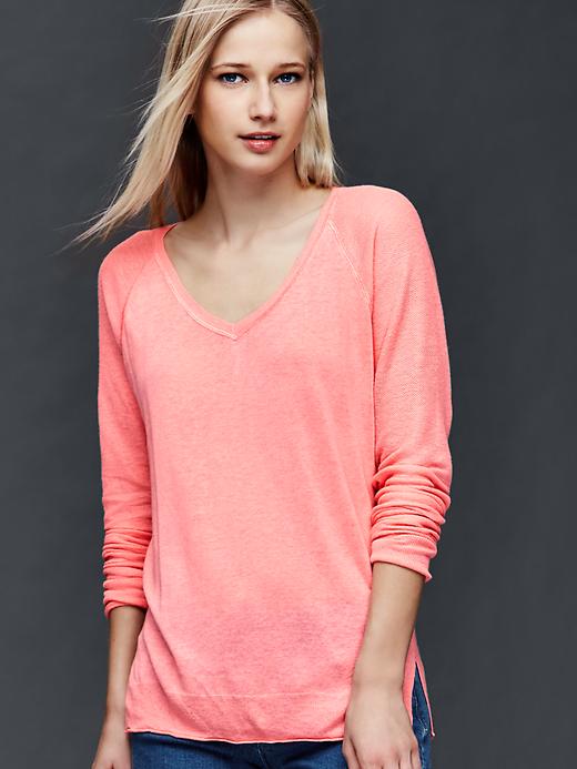 Image number 8 showing, Linen blend V-neck sweater
