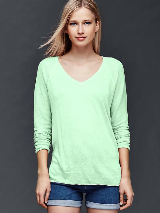 Image number 9 showing, Linen blend V-neck sweater