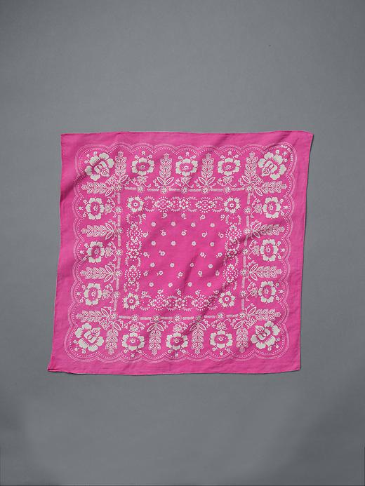 Image number 2 showing, Floral classic bandana
