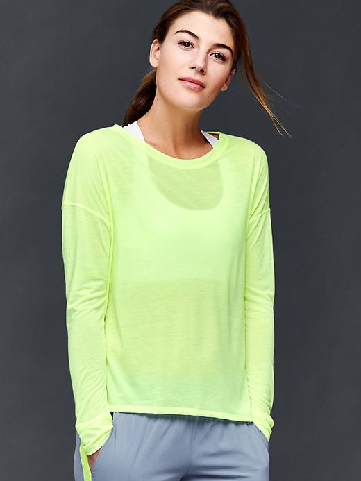 View large product image 1 of 5. GapFit Breathe air long sleeve tee