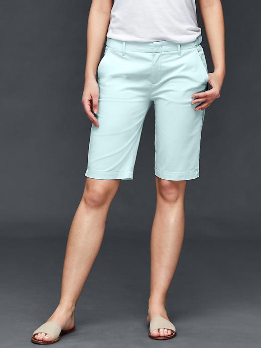 Image number 1 showing, Skinny bermuda shorts