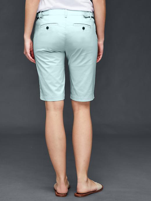 Image number 2 showing, Skinny bermuda shorts