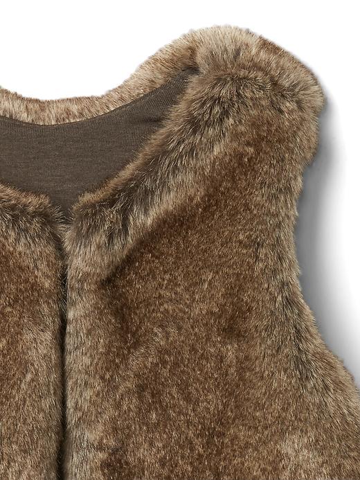 Image number 3 showing, Faux fur vest