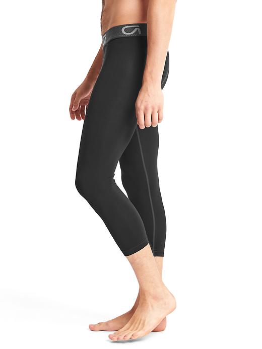 Image number 4 showing, Compression layer three-quarter pants