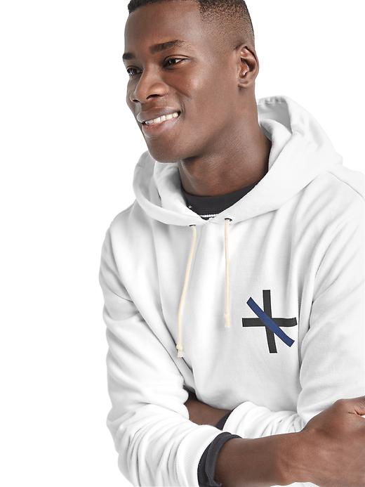 Image number 6 showing, Gap x GQ Saturdays New York City pullover hoodie