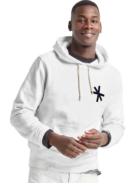 Image number 2 showing, Gap x GQ Saturdays New York City pullover hoodie