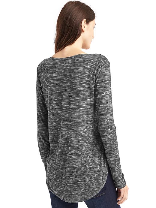 Image number 2 showing, Scoop neck long sleeve tunic