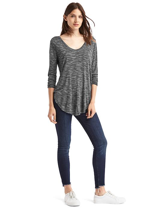 Image number 3 showing, Scoop neck long sleeve tunic
