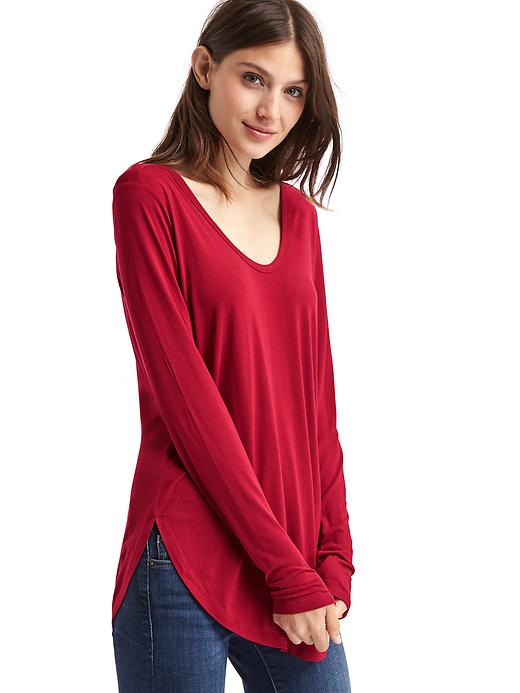 Image number 8 showing, Scoop neck long sleeve tunic