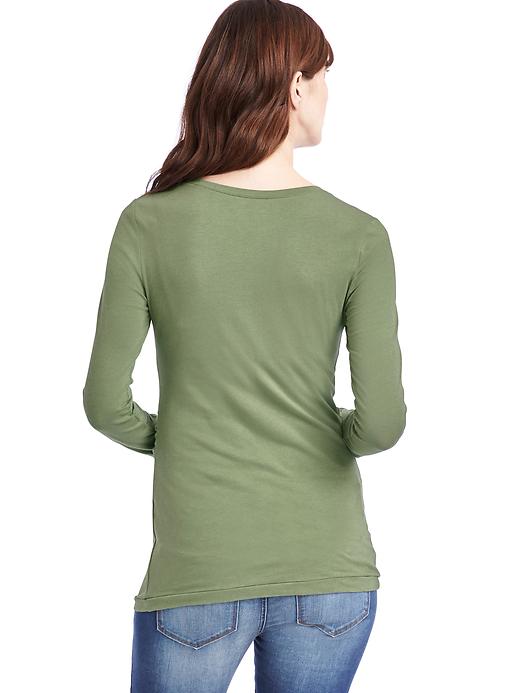 Image number 2 showing, Maternity Pure Body V-Neck T-Shirt