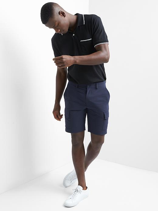Image number 3 showing, 10" Lightweight Performance Cargo Shorts