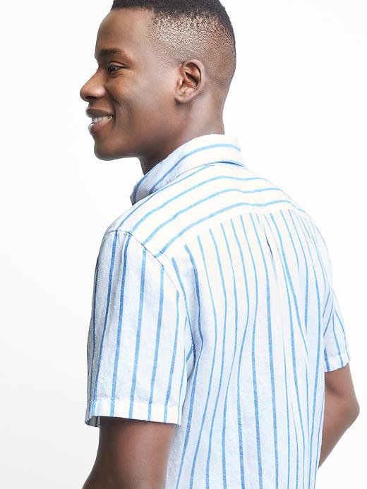 Image number 2 showing, Linen-cotton stripe short sleeve shirt