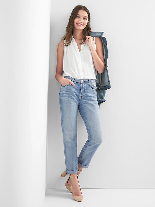 Image number 3 showing, Mid rise relaxed boyfriend jeans