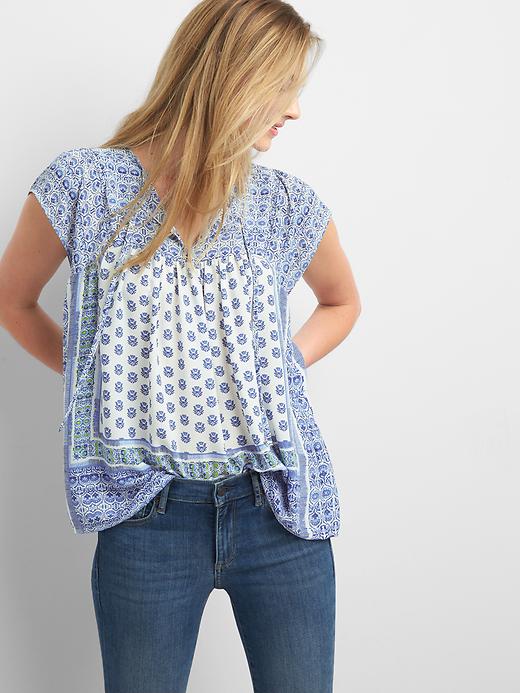 Image number 8 showing, Drapey mix-print tie top