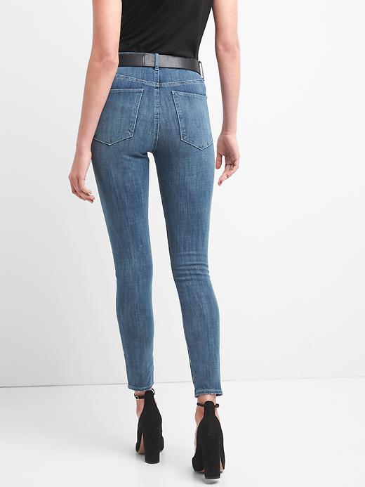 Image number 2 showing, Super High Rise True Skinny Jeans in 360 Stretch