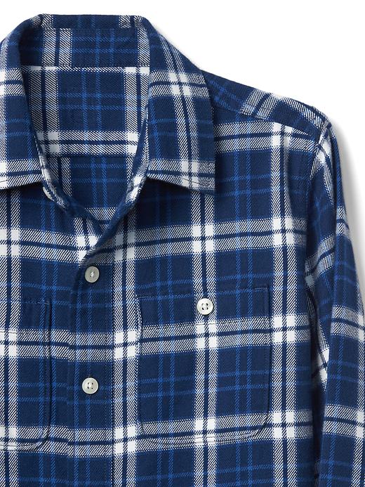 Image number 4 showing, Plaid flannel long sleeve shirt