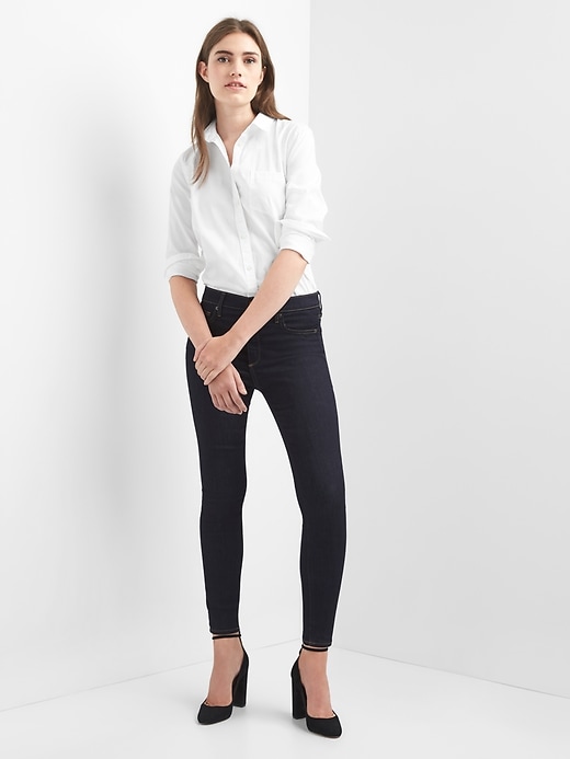 Image number 3 showing, Fitted Boyfriend Oxford Shirt