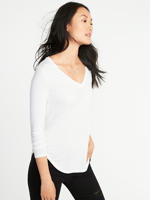 Buy Luxe CurvedHem VNeck Tee for Women on ezbuy SG