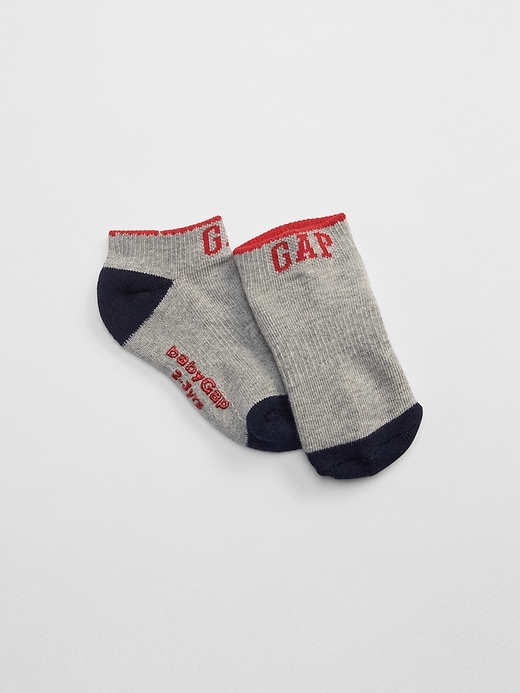 View large product image 1 of 1. Logo ankle socks