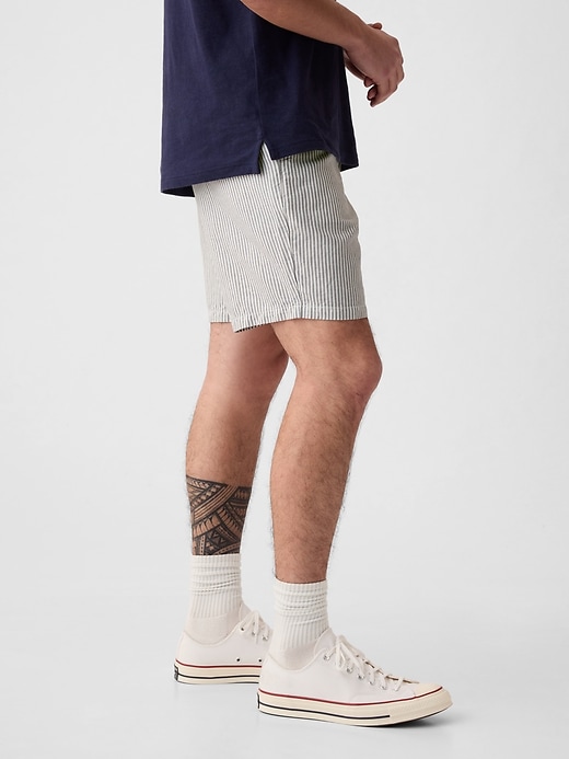 Image number 9 showing, 8" Linen-Cotton Shorts