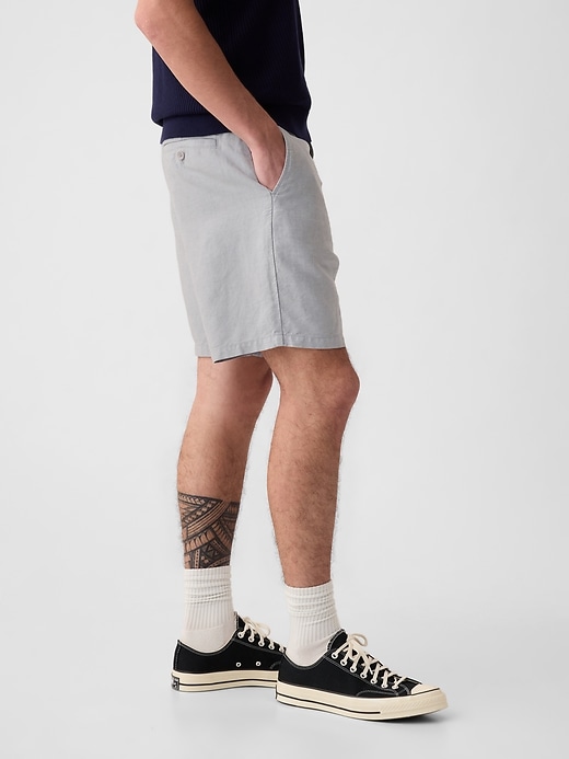 Image number 4 showing, 8" Linen-Cotton Shorts