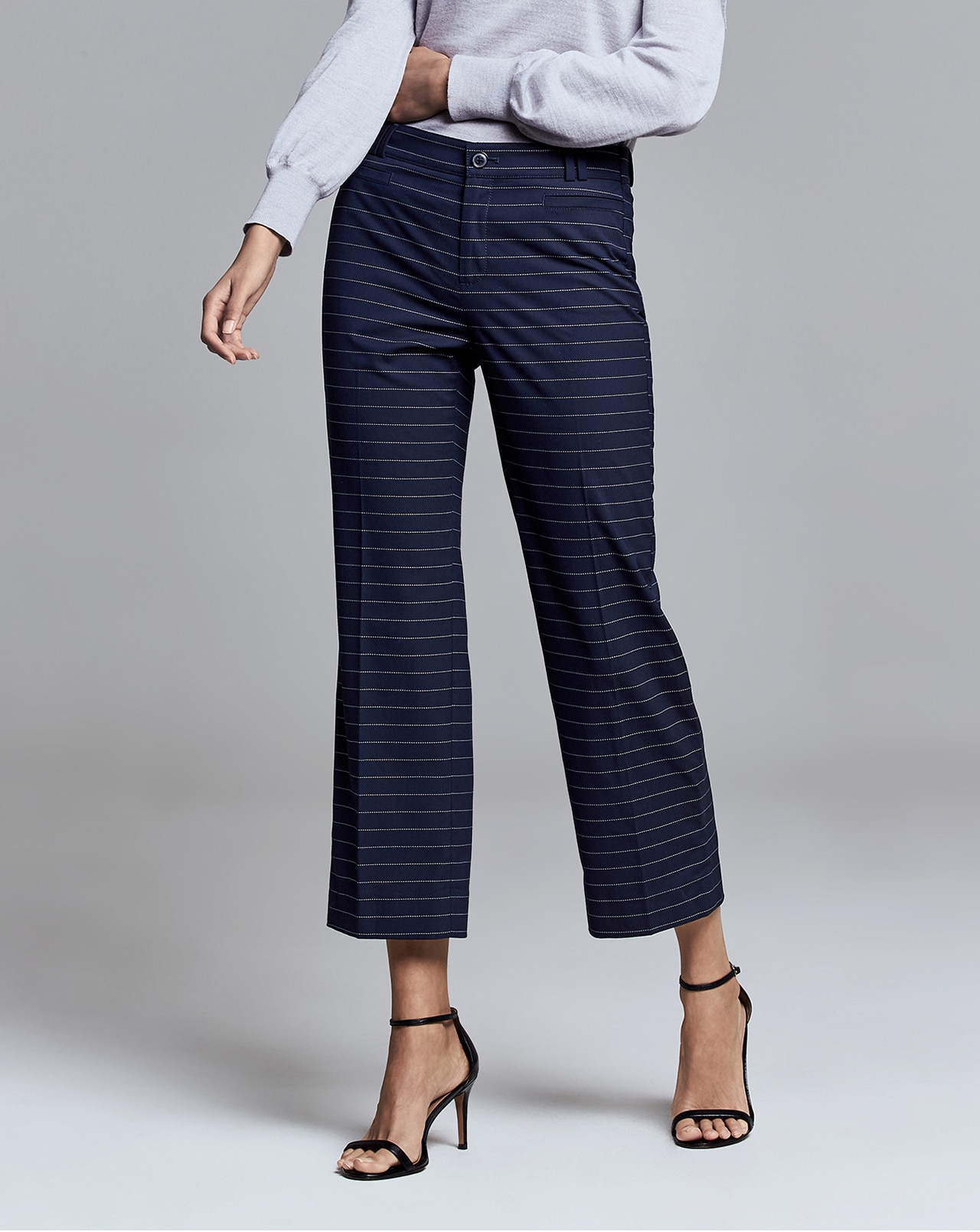 logan fit pant thumbnail front