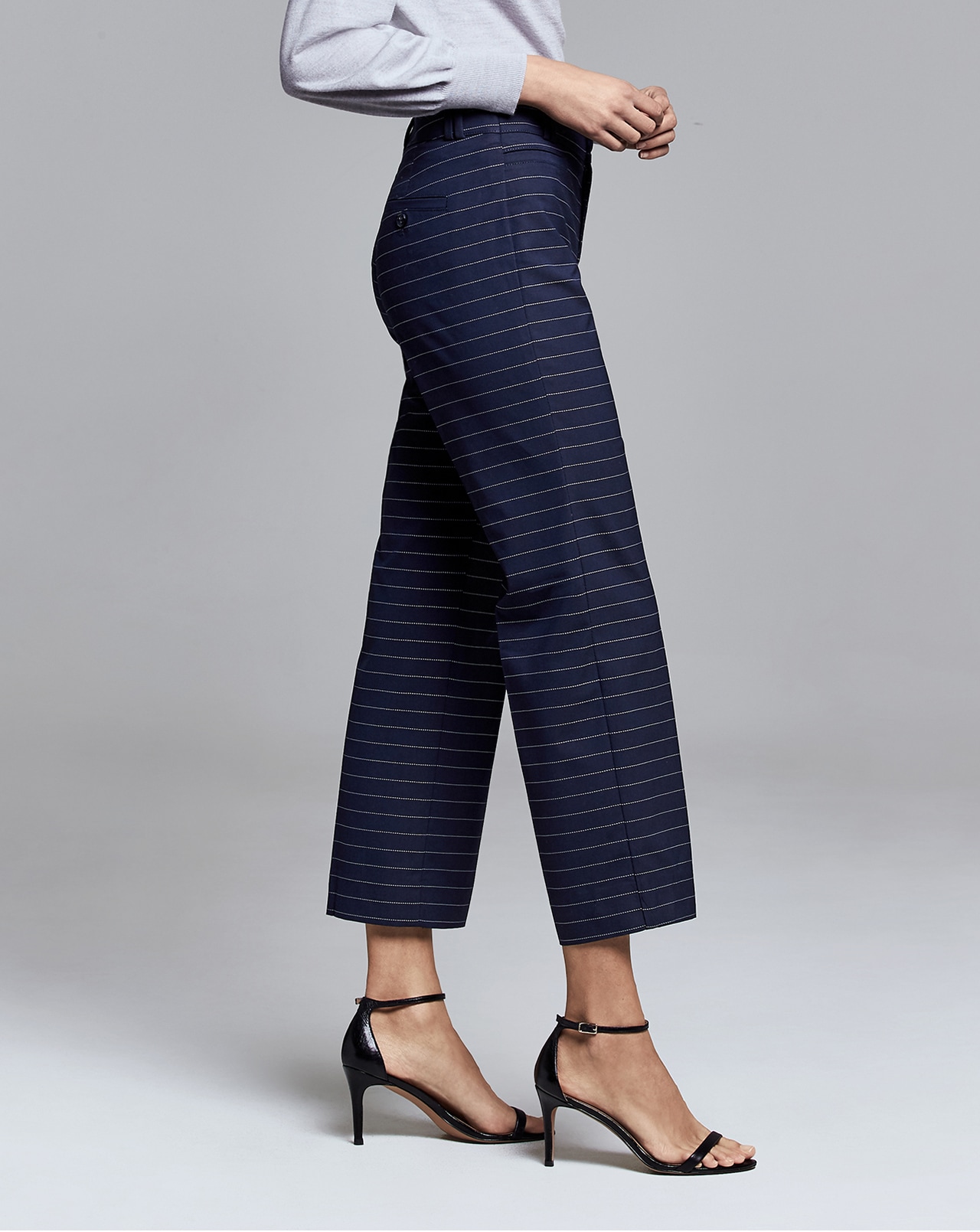 logan fit pant thumbnail back