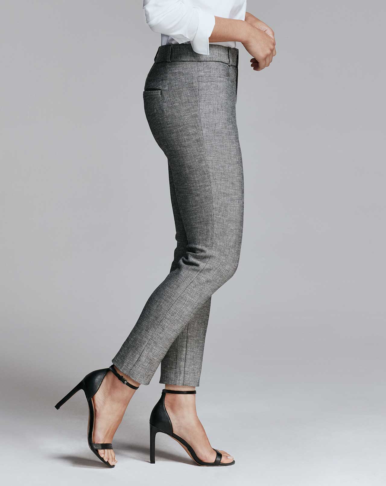petite's pants thumbnail back