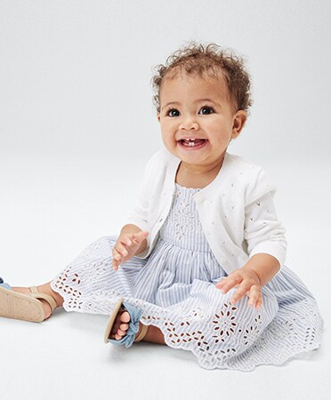 babyletto maki full size portable crib in white