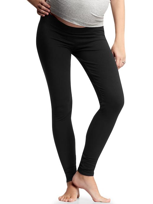 1 of 8 showing, with the color true black of product Supersoft leggings
