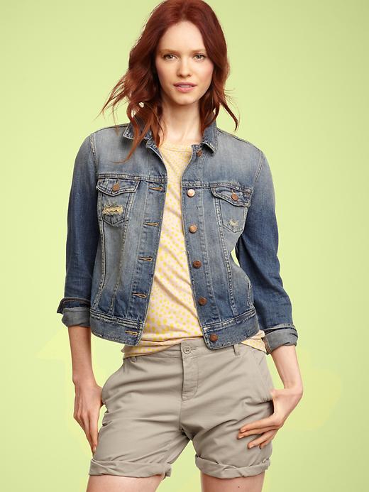 View large product image 1 of 1. 1969 favorite denim jacket