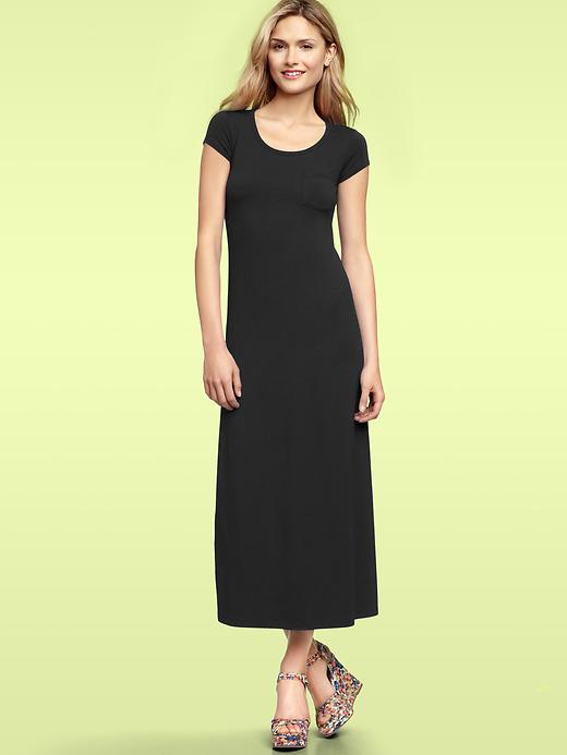 1 of 8 showing, with the color true black of product T-shirt maxi dress