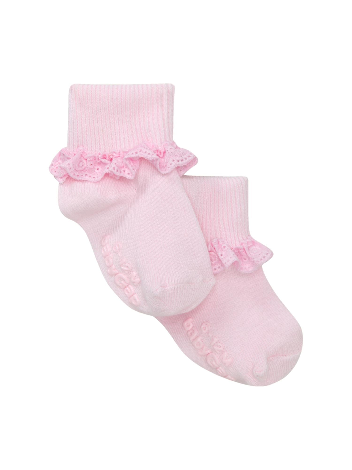 Favorite eyelet socks Gap