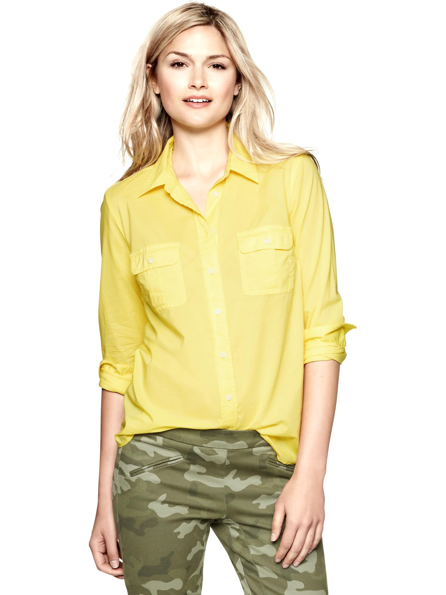 Fitted boyfriend shirt Gap