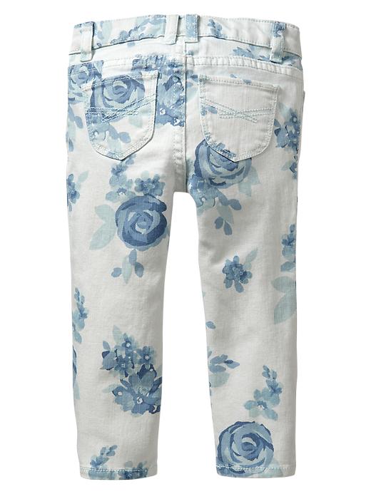 2 of 8 showing, with the color new chalk of product Floral printed skinny jeans