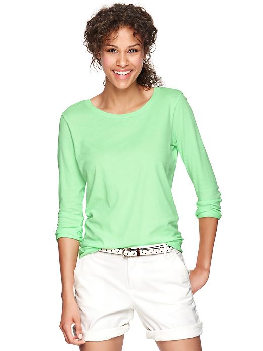 1 of 8 showing, with the color neon mint green of product Essential long-sleeve crew tee