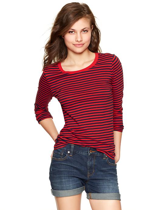 1 of 8 showing, with the color navy stripe of product Essential striped long-sleeve scoop T
