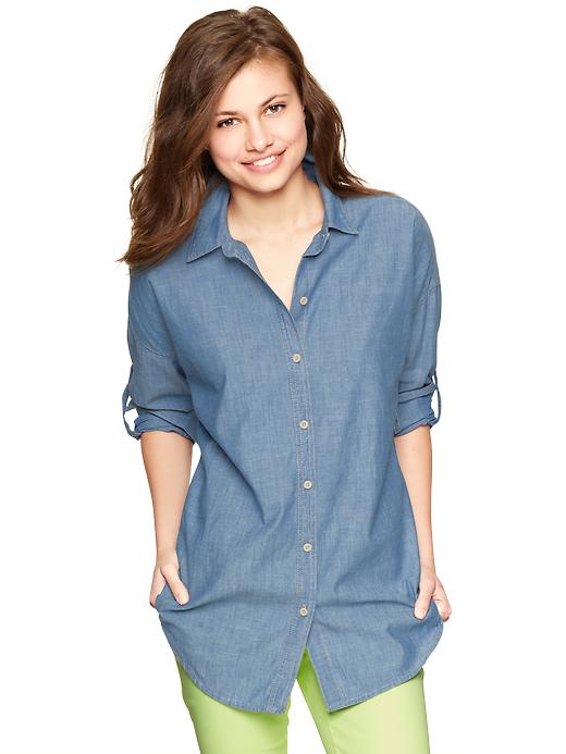 1 of 8 showing, with the color medium chambray of product 1969 chambray tunic