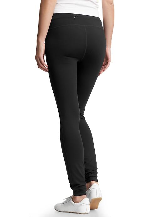 View large product image 2 of 3. GapFit gFast leggings