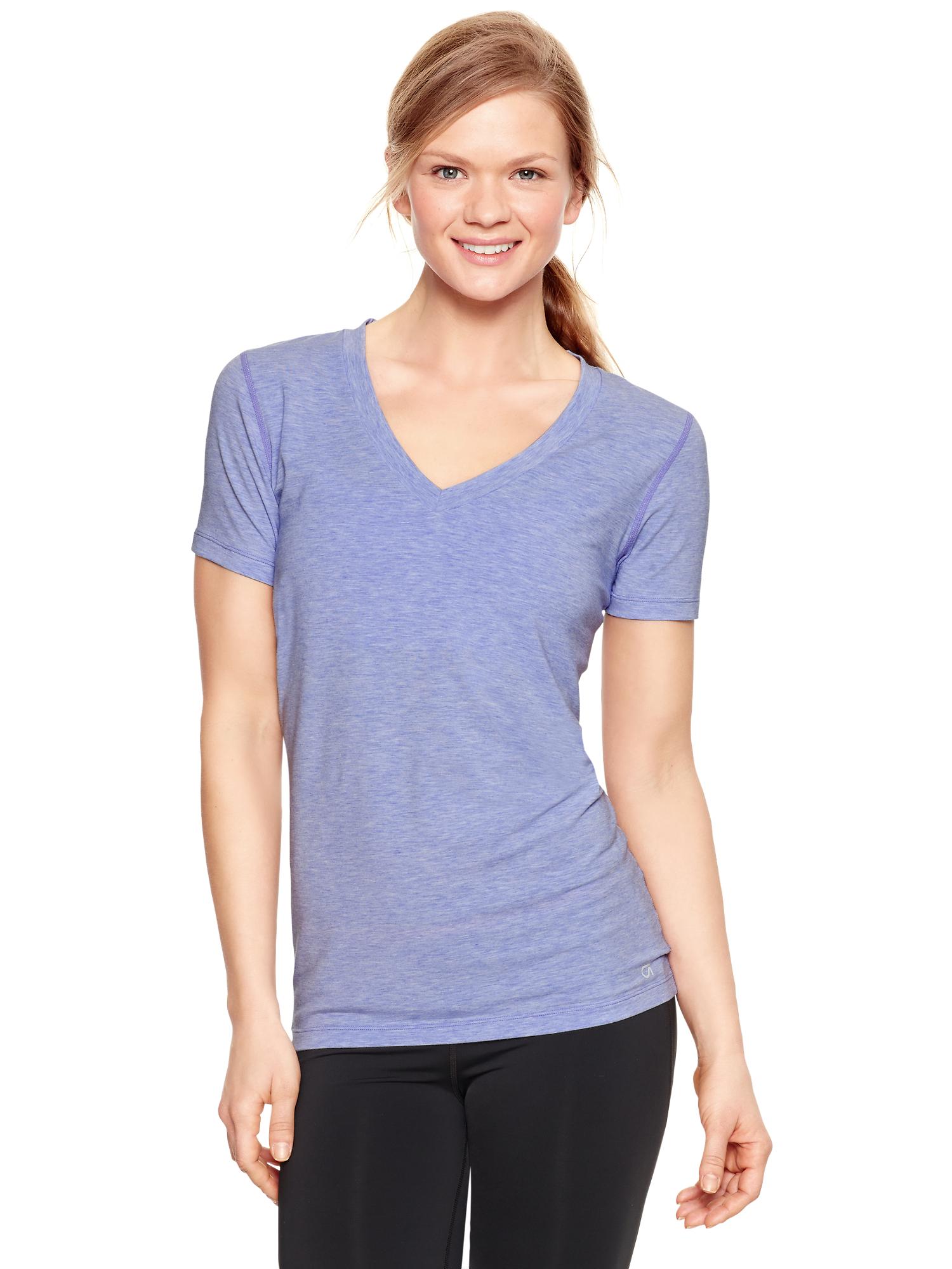 GapFit Breathe V neck tee Gap